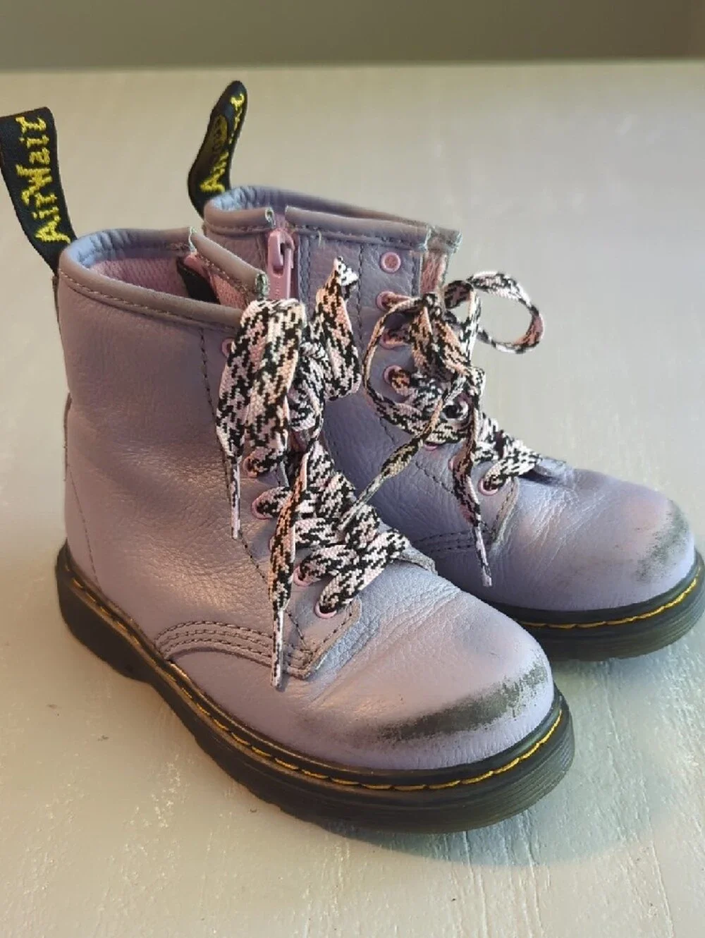 Dr.‎ Martens Kids Boots 1460 Lavender Purple size 9